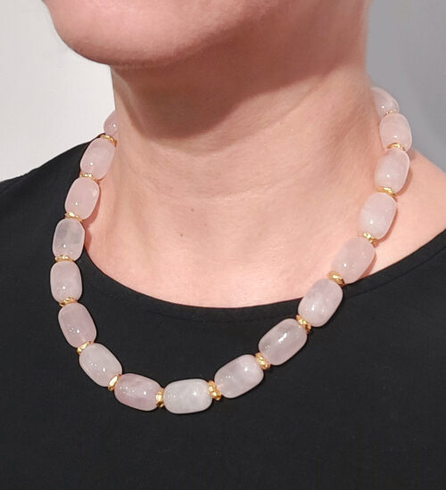 rose-quartz-gold-necklace