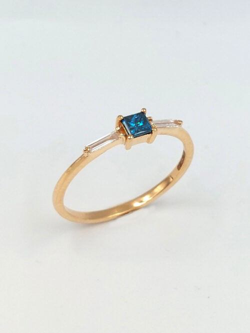 blue-white-diamond-dress-ring