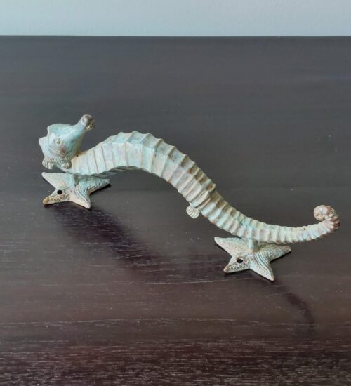 seahorses-bronze-door-handles