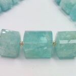 trillion-cut-aquamarine-necklace