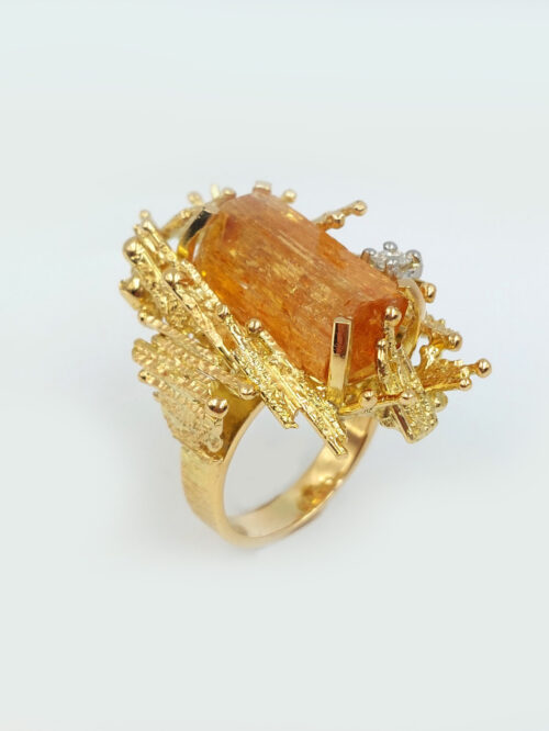 Alan-Gard-topaz-gold-ring