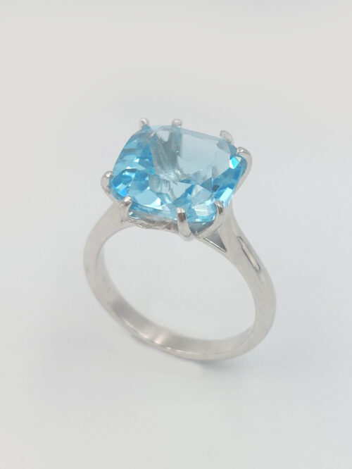 sky-blue-topaz-cocktail-ring